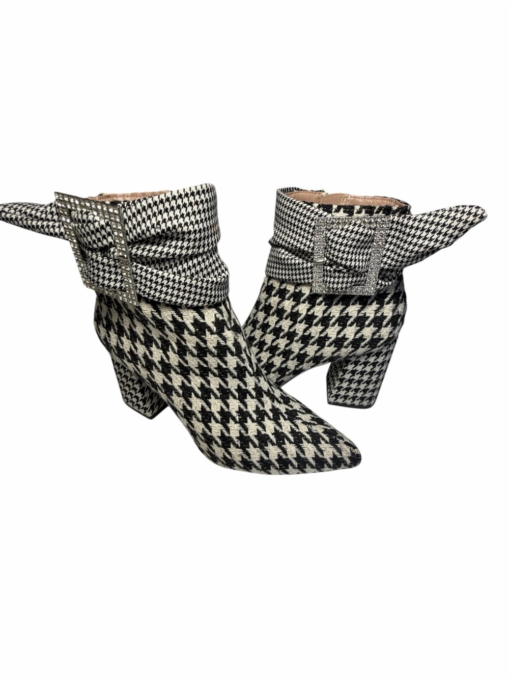 Betsey Johnson Millburn Houndstooth Pointed-Toe Ankle Boots - Black & White 6M